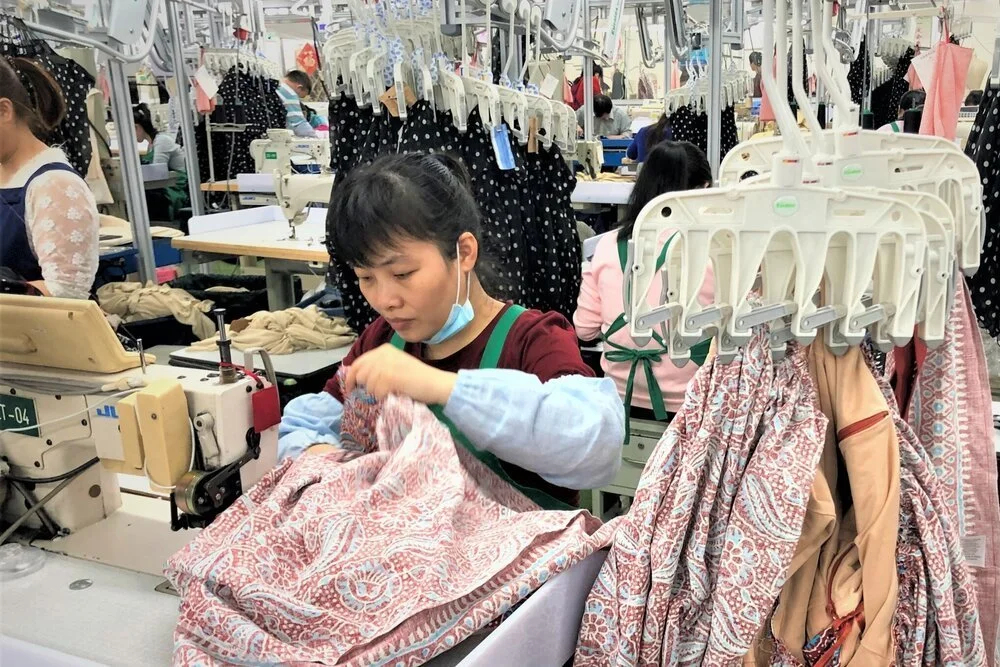 Yiman clothing manufacturer